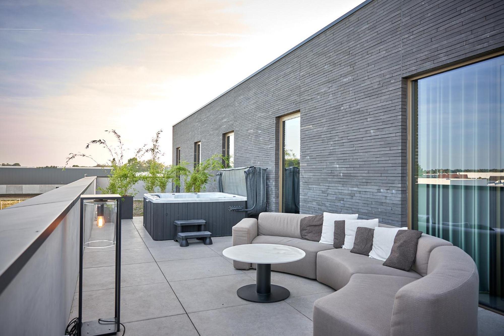 Apartament Kaoz Highstreet The Luxury Loft Hoogstraten Zewnętrze zdjęcie